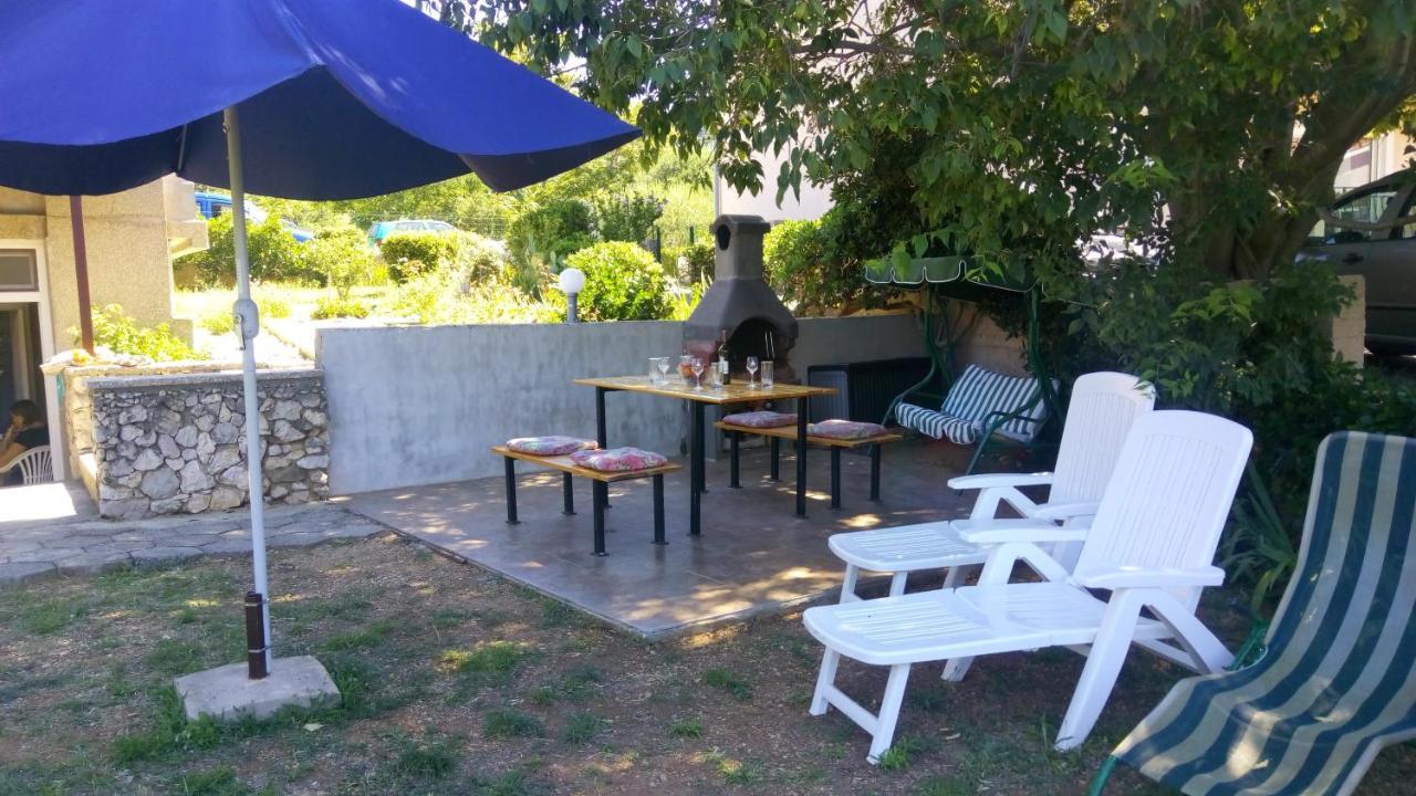 Apartman Mira Apartamento Baška Exterior foto
