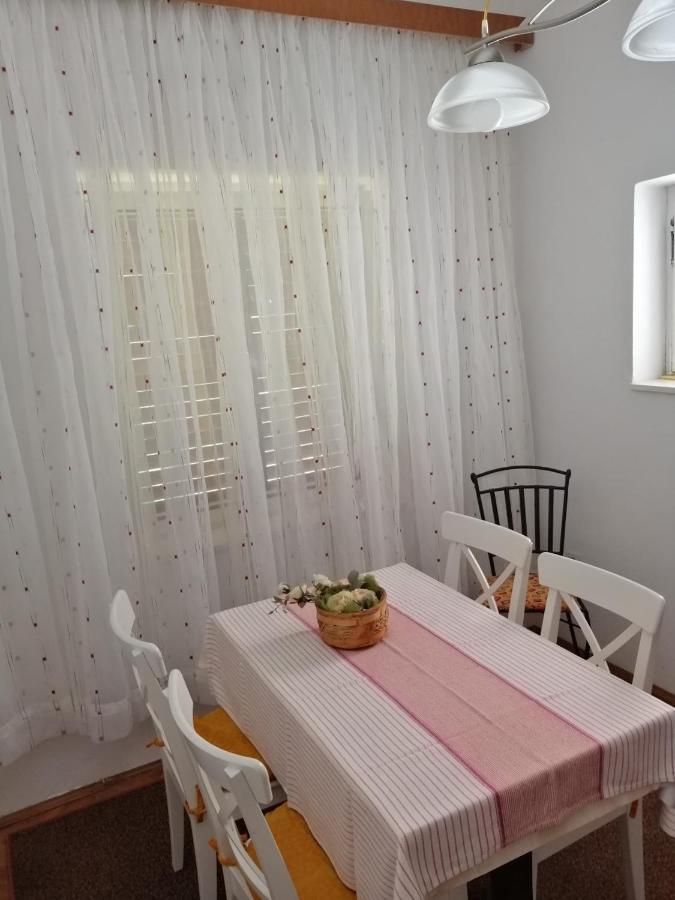 Apartman Mira Apartamento Baška Exterior foto