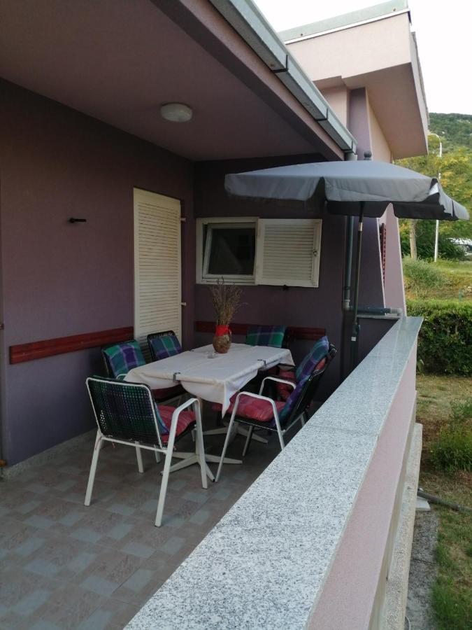 Apartman Mira Apartamento Baška Exterior foto
