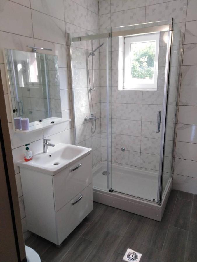 Apartman Mira Apartamento Baška Exterior foto
